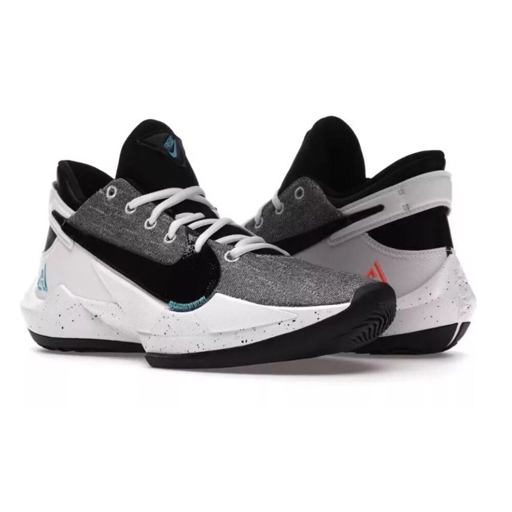 (B) Nike Zoom Freak 2 Denim Shoes, Size 6.5 Y Big Kid